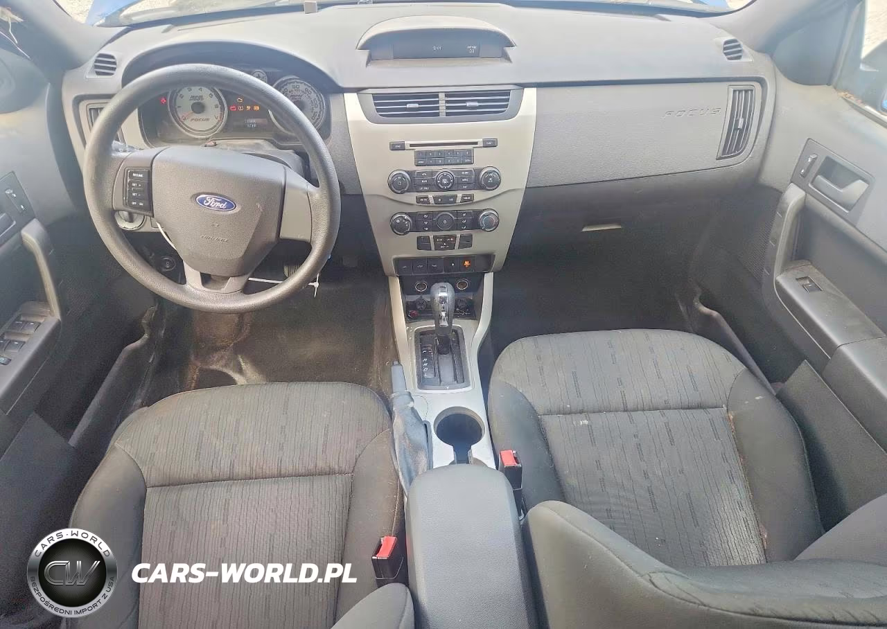 2010 Ford Focus Se VIN:1FAHP3FN1AW201106 - 8