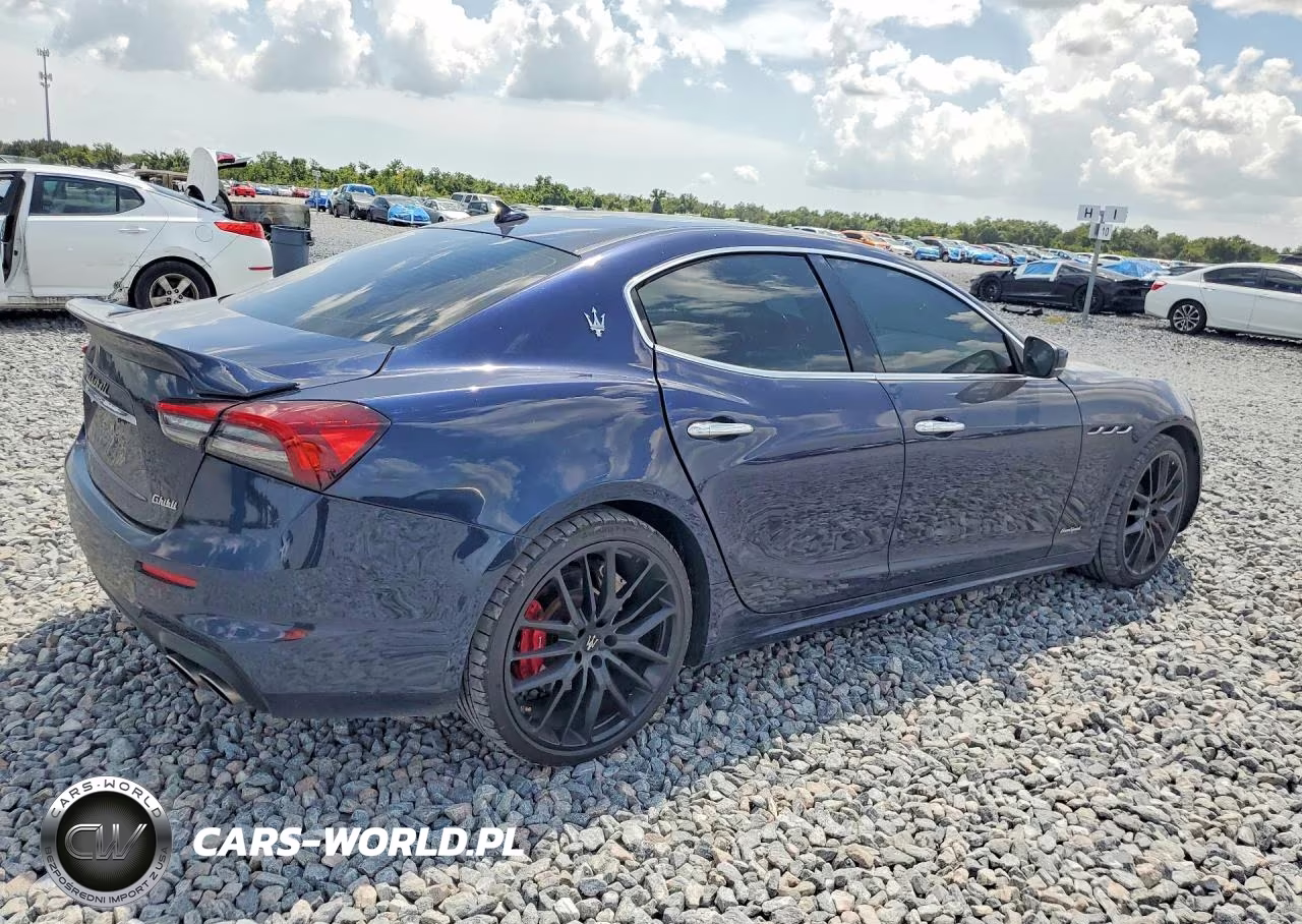 2018 Maserati Ghibli S VIN:ZAM57YSS4J1281516 - 3