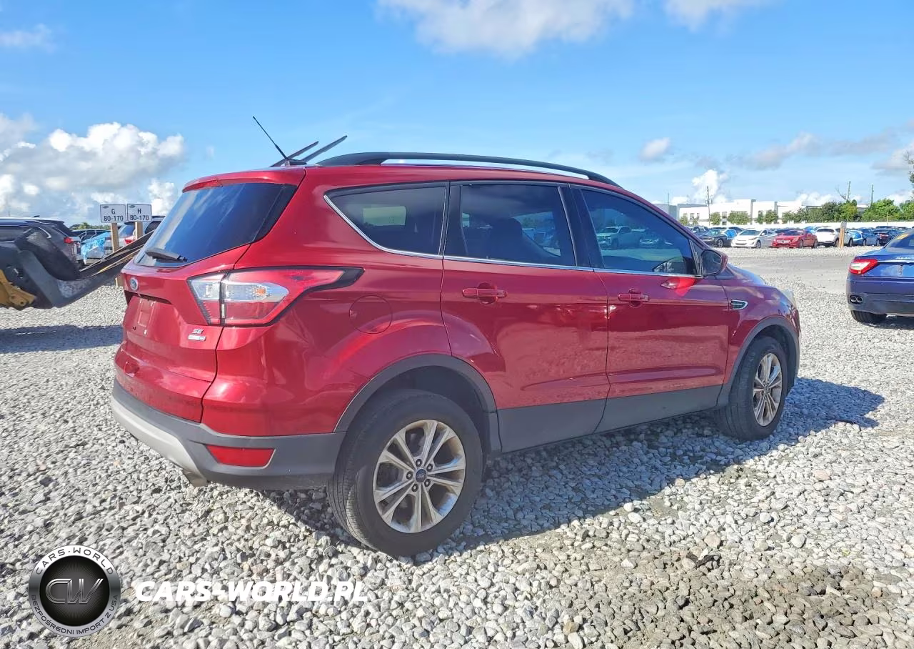 2018 Ford Escape Se VIN:1FMCU9GD7JUB68500 - 3