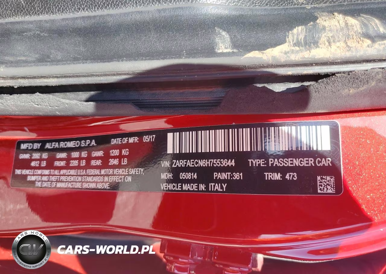 2017 Alfa Romeo Giulia Ti VIN:ZARFAECN6H7553644 - 12