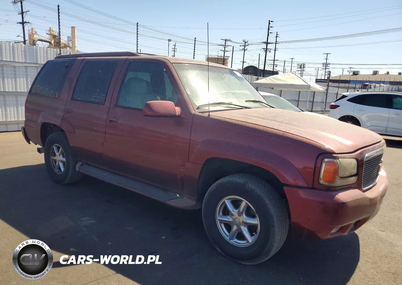 1999 Cadillac Escalade VIN:1GYEK13R7XR412660 - 4