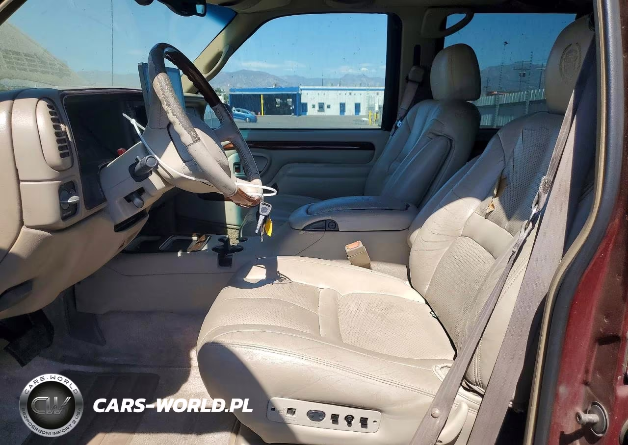 1999 Cadillac Escalade VIN:1GYEK13R7XR412660 - 7