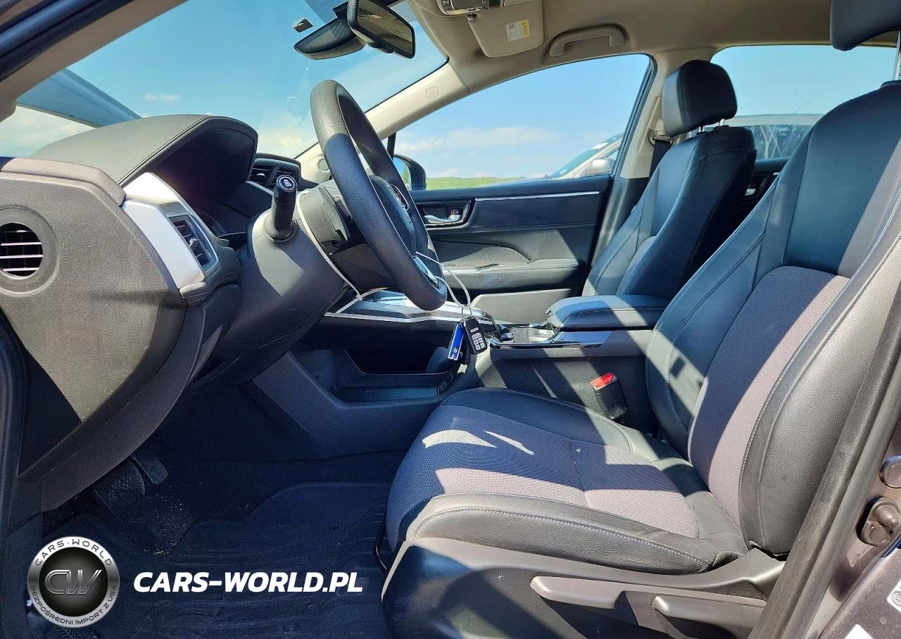 2018 Honda Clarity VIN:JHMZC5F18JC008647 - 7