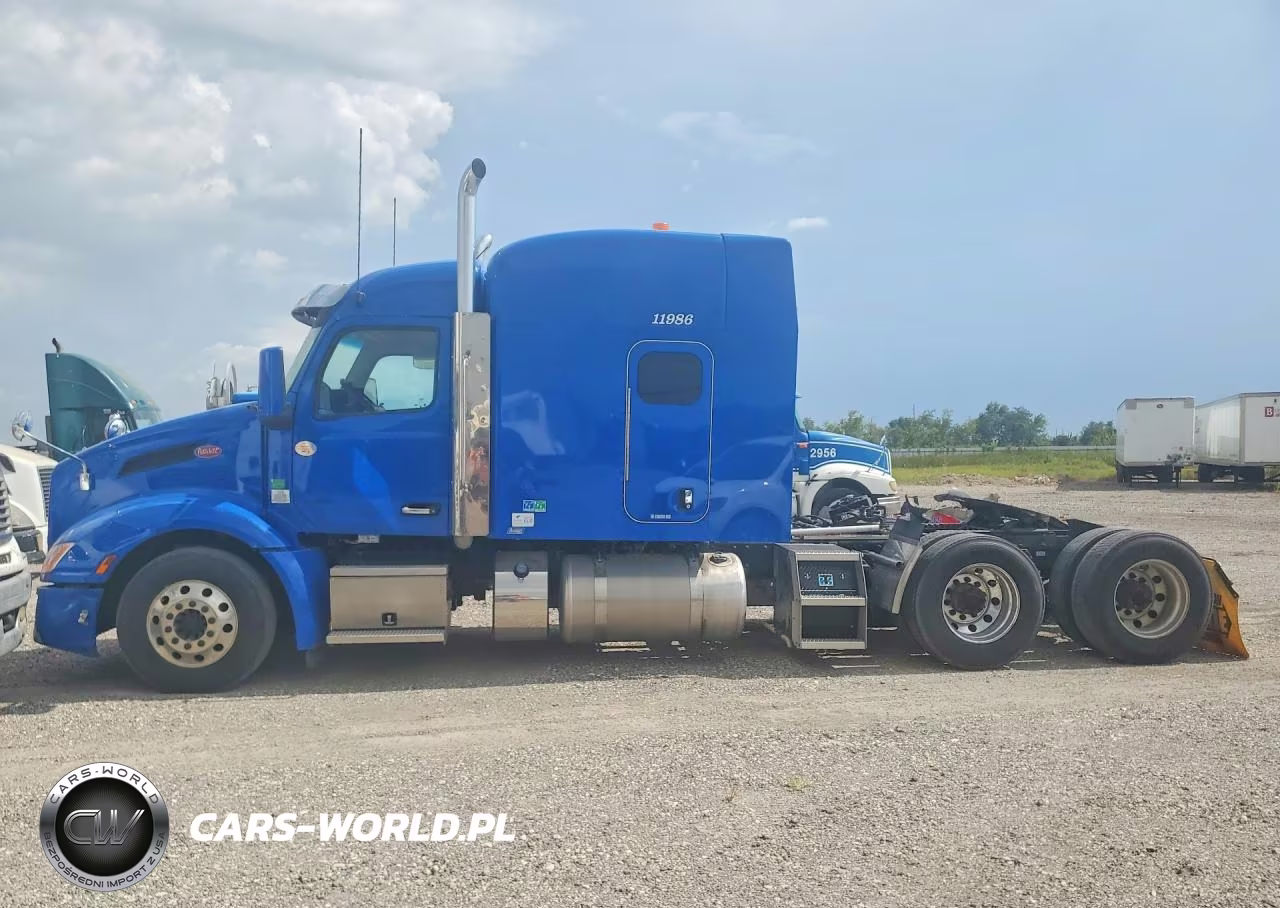 2024 Peterbilt 579 Semi Truck