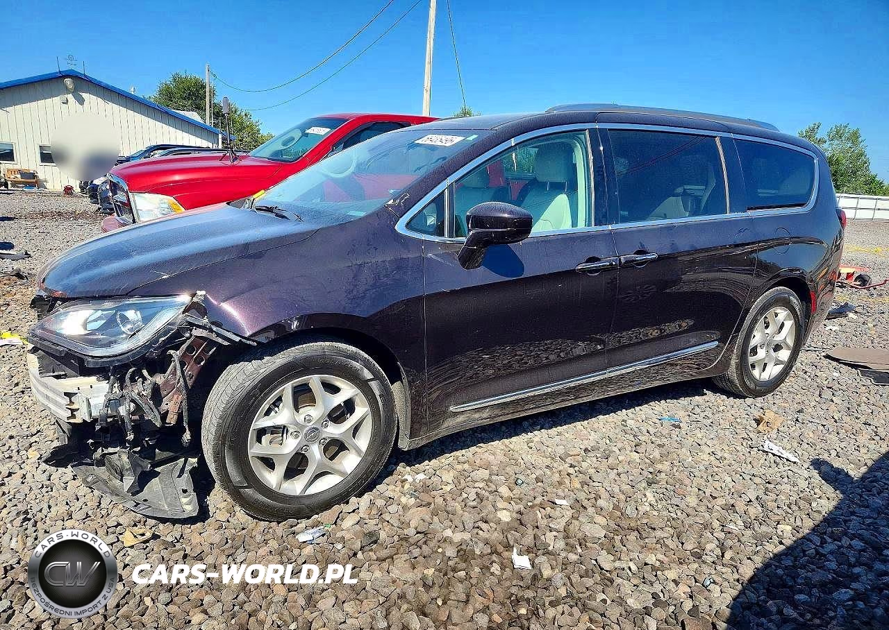 2018 Chrysler Pacifica Touring L Plus – zdjęcie 1 z 14
