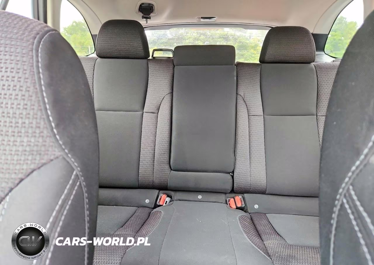 2020 Subaru Outback Premium VIN:4S4BTAEC0L3158720 - 10