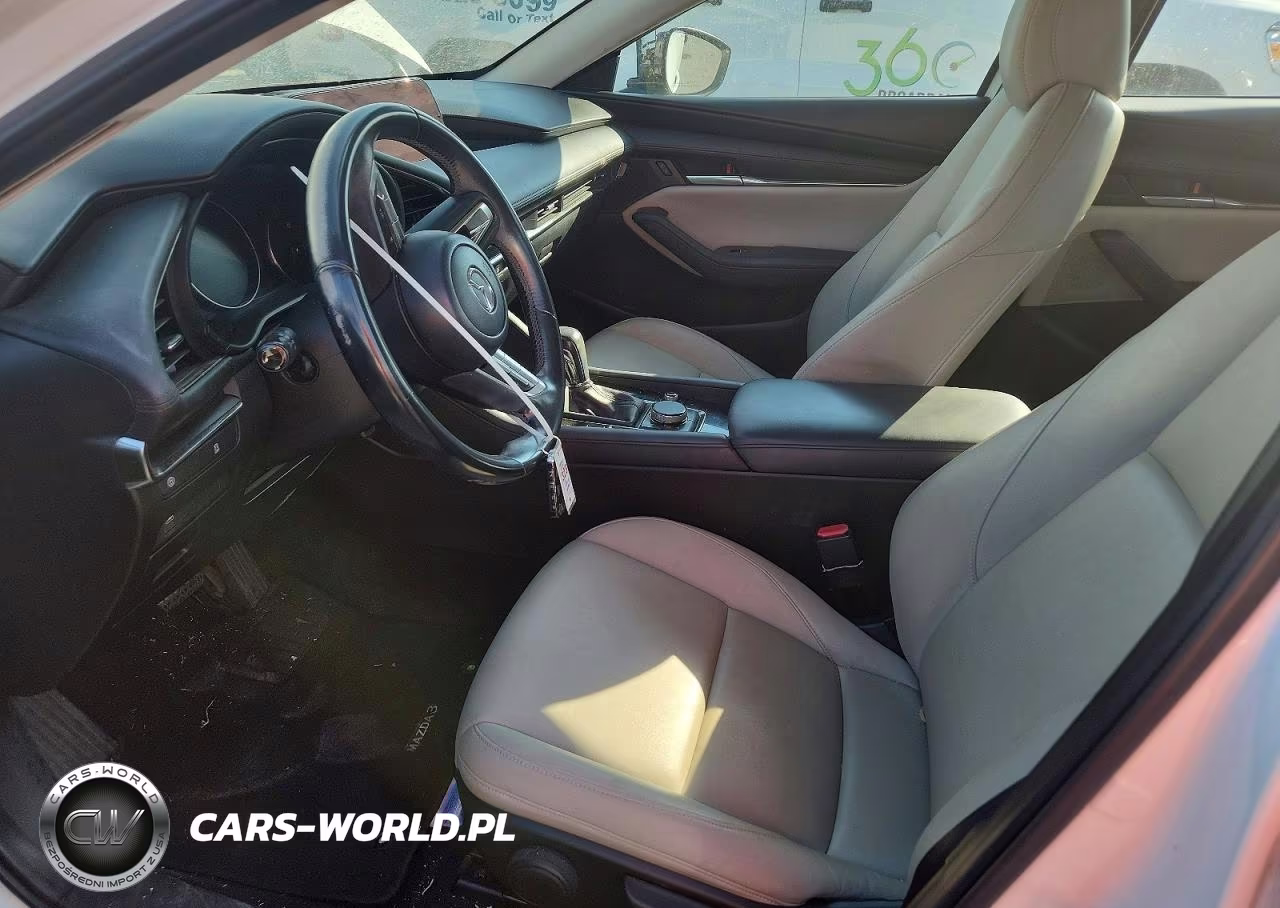 2019 Mazda 3 Preferred Plus VIN:JM1BPACL6K1112055 - 7
