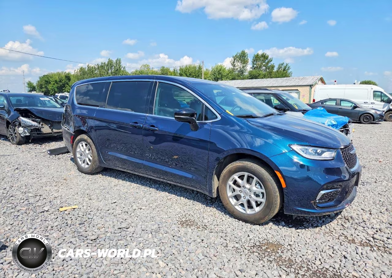 2025 Chrysler Pacifica Select VIN:2C4RC1BG9SR549557 - 4