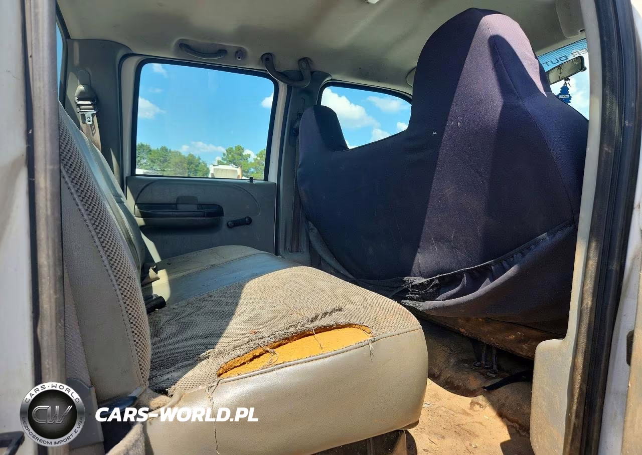 2007 Ford F450 Super Duty VIN:1FDXW46P97EA51434 - 10