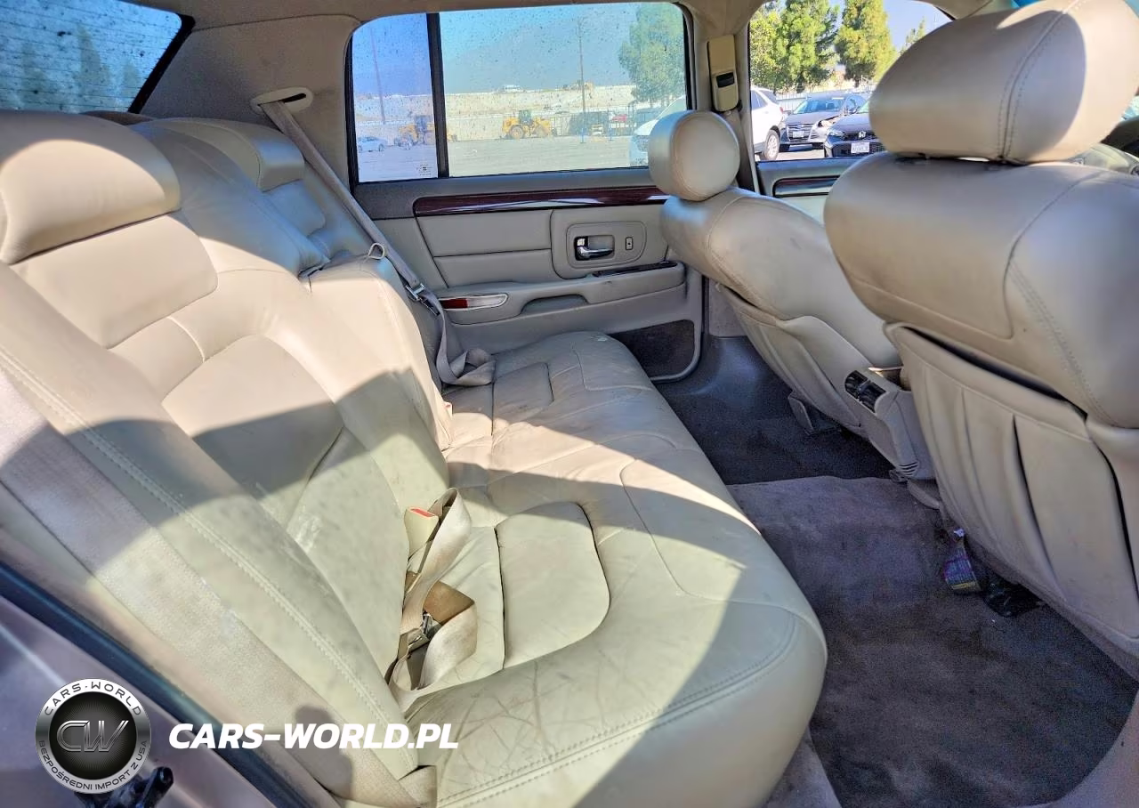 1998 Cadillac Deville VIN:1G6KD54Y3WU717832 - 10