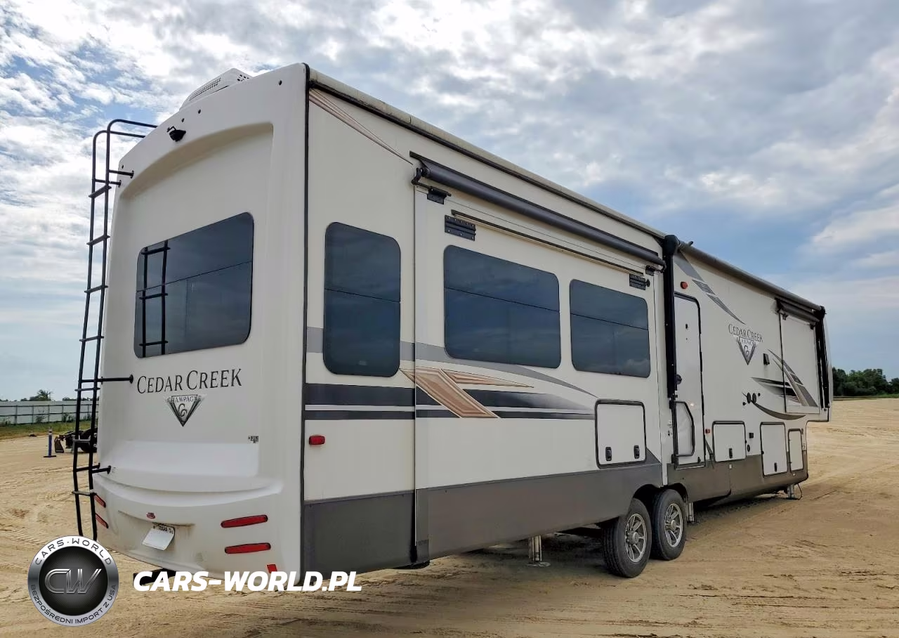 2021 Forest River Cedar Creek Camper VIN:4X4FCRP24NS231325 - 4