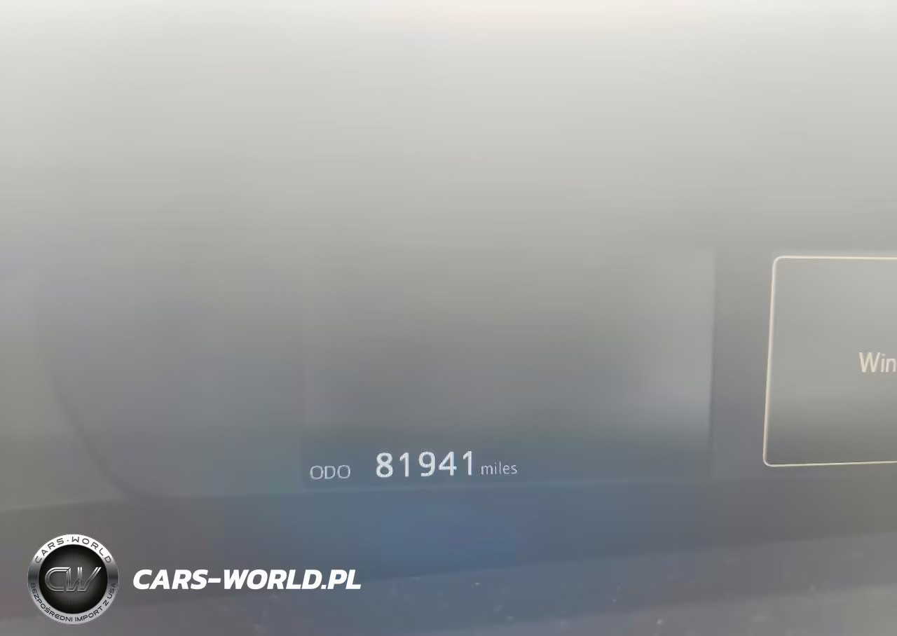 2017 Toyota Prius Three VIN:JTDKARFU4H3048700 - 9