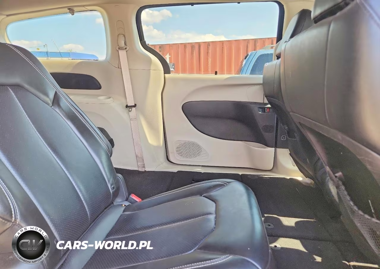 2020 Chrysler Voyager Lxi VIN:2C4RC1DG1LR181745 - 11