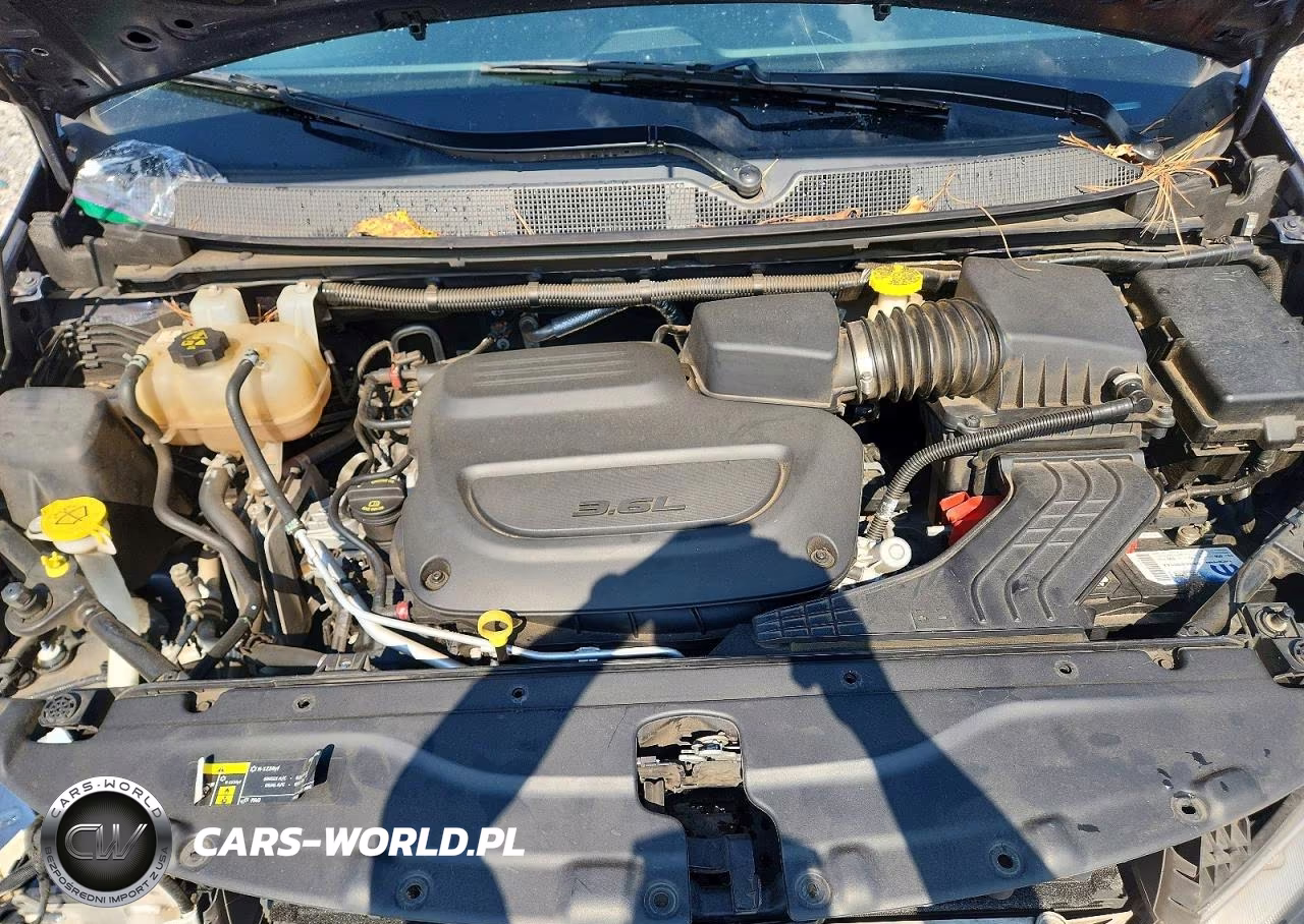 2020 Chrysler Voyager Lxi VIN:2C4RC1DG1LR181745 - 12