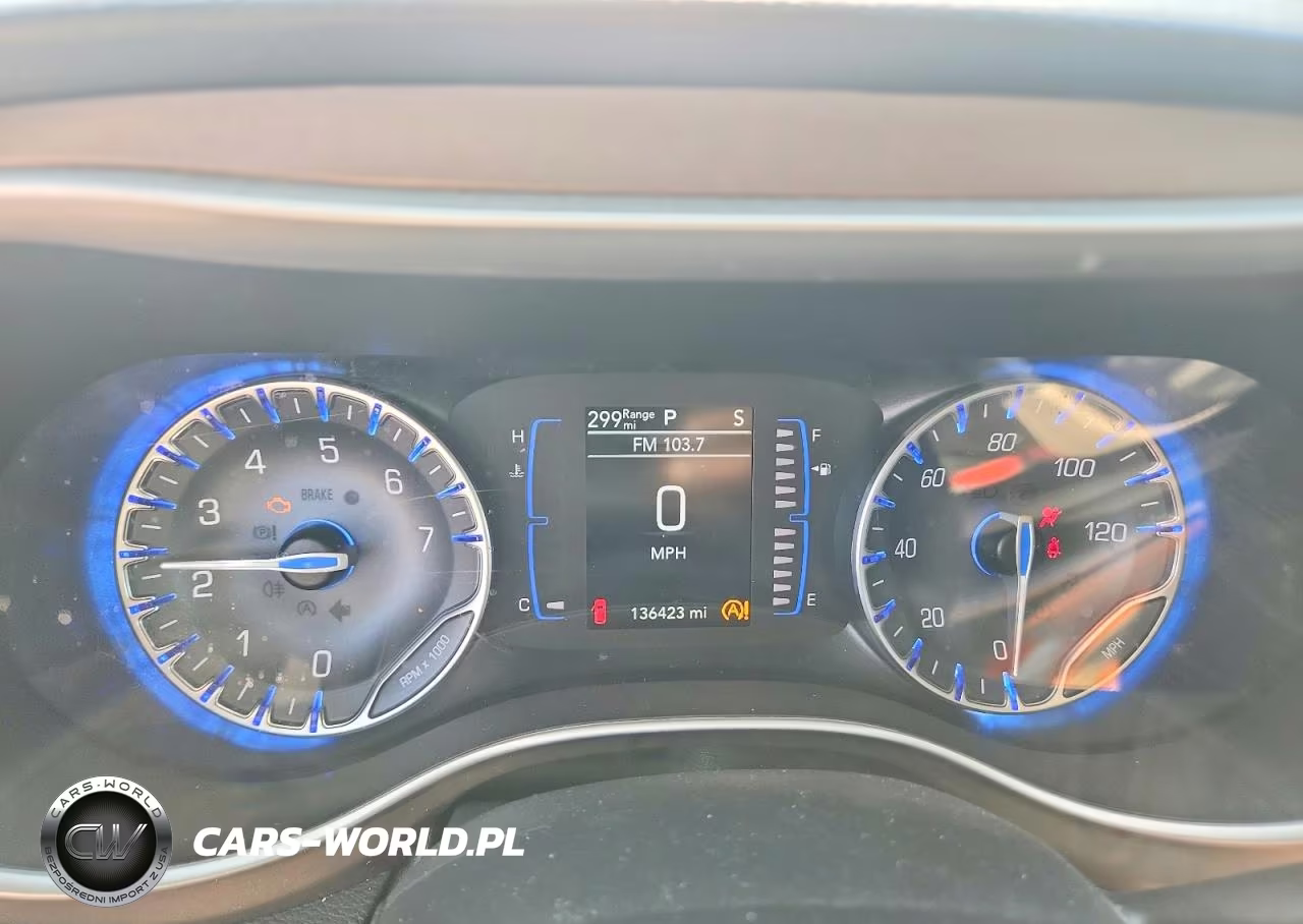 2020 Chrysler Voyager Lxi VIN:2C4RC1DG1LR181745 - 9