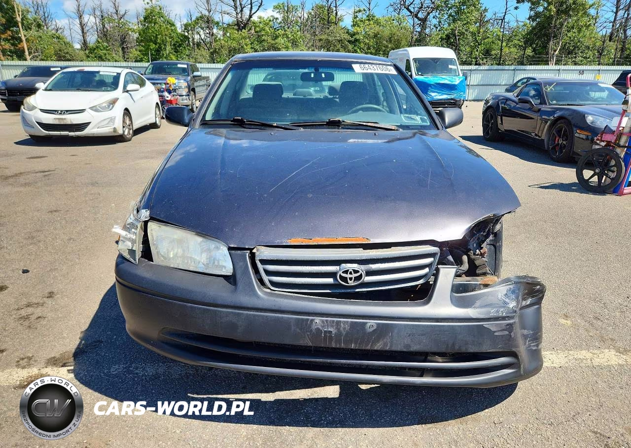 2000 Toyota Camry Le VIN:JT2BG22K9Y0445419 - 5