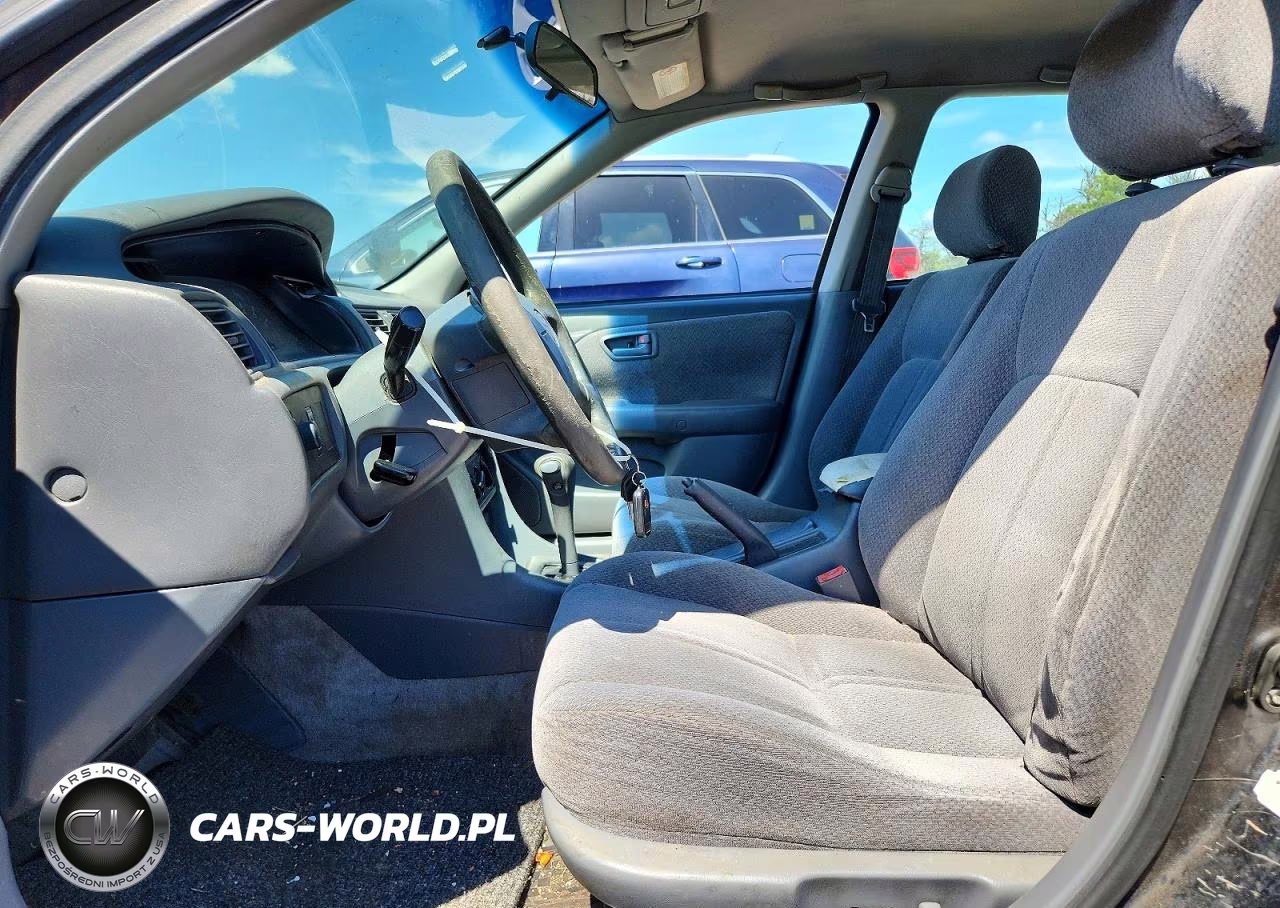 2000 Toyota Camry Le VIN:JT2BG22K9Y0445419 - 7