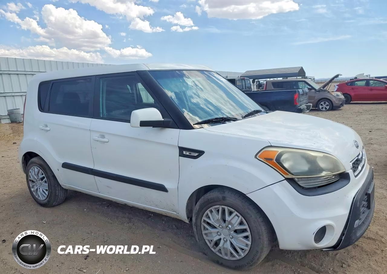 2012 Kia Soul Base VIN:KNDJT2A56C7477206 - 4