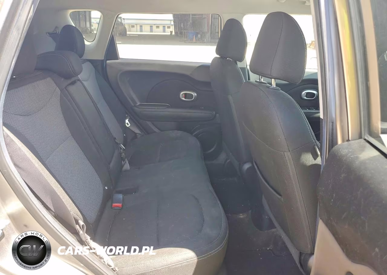 2017 Kia Soul + VIN:KNDJP3A54H7477769 - 10