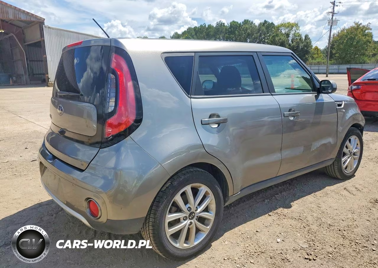 2017 Kia Soul + VIN:KNDJP3A54H7477769 - 3