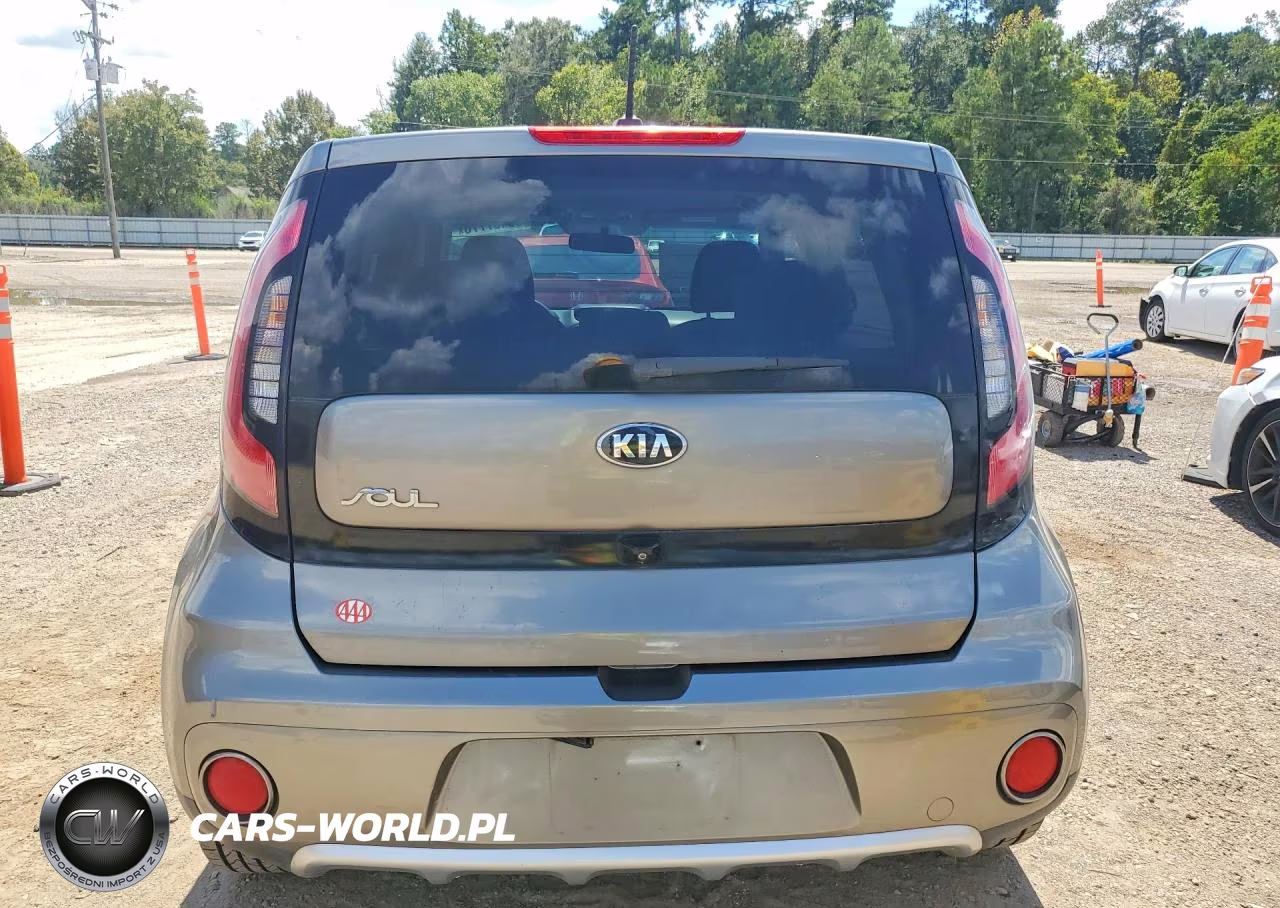 2017 Kia Soul + VIN:KNDJP3A54H7477769 - 6