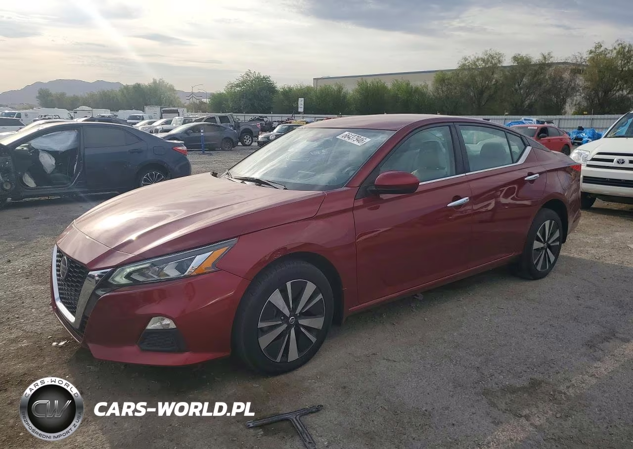 2021 Nissan Altima Sv