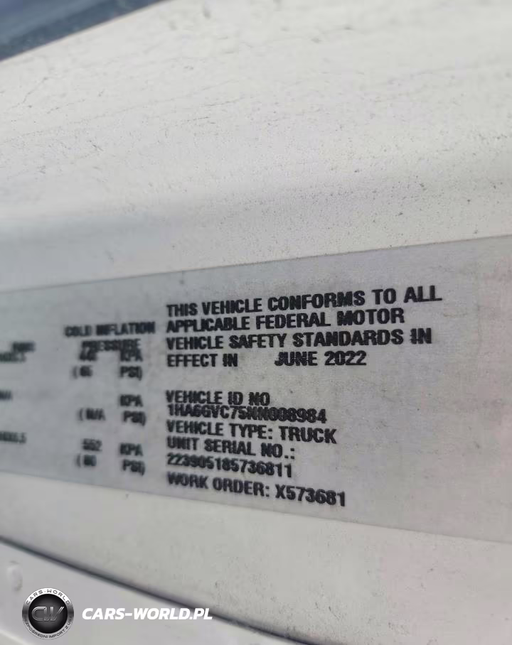 2022 Chevrolet Express G4500 Delivery Truck VIN:1HA6GVC75NN008984 - 13