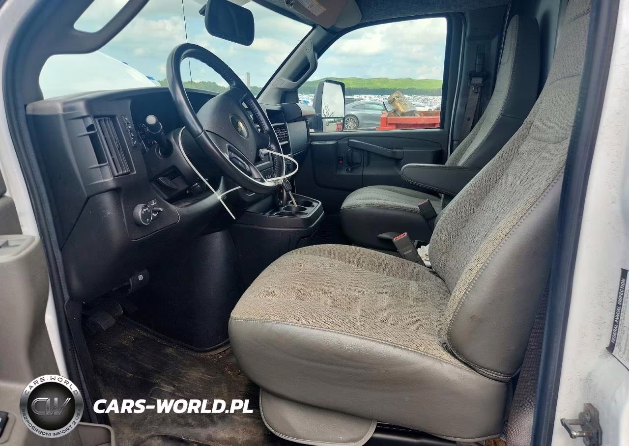 2022 Chevrolet Express G4500 Delivery Truck VIN:1HA6GVC75NN008984 - 7