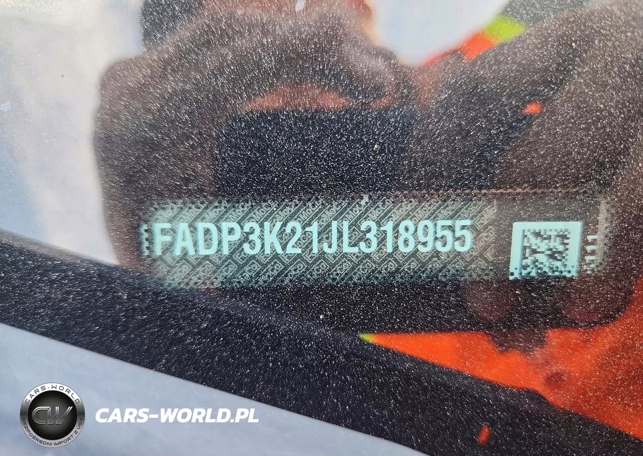 2018 Ford Focus Se VIN:1FADP3K21JL318955 - 13