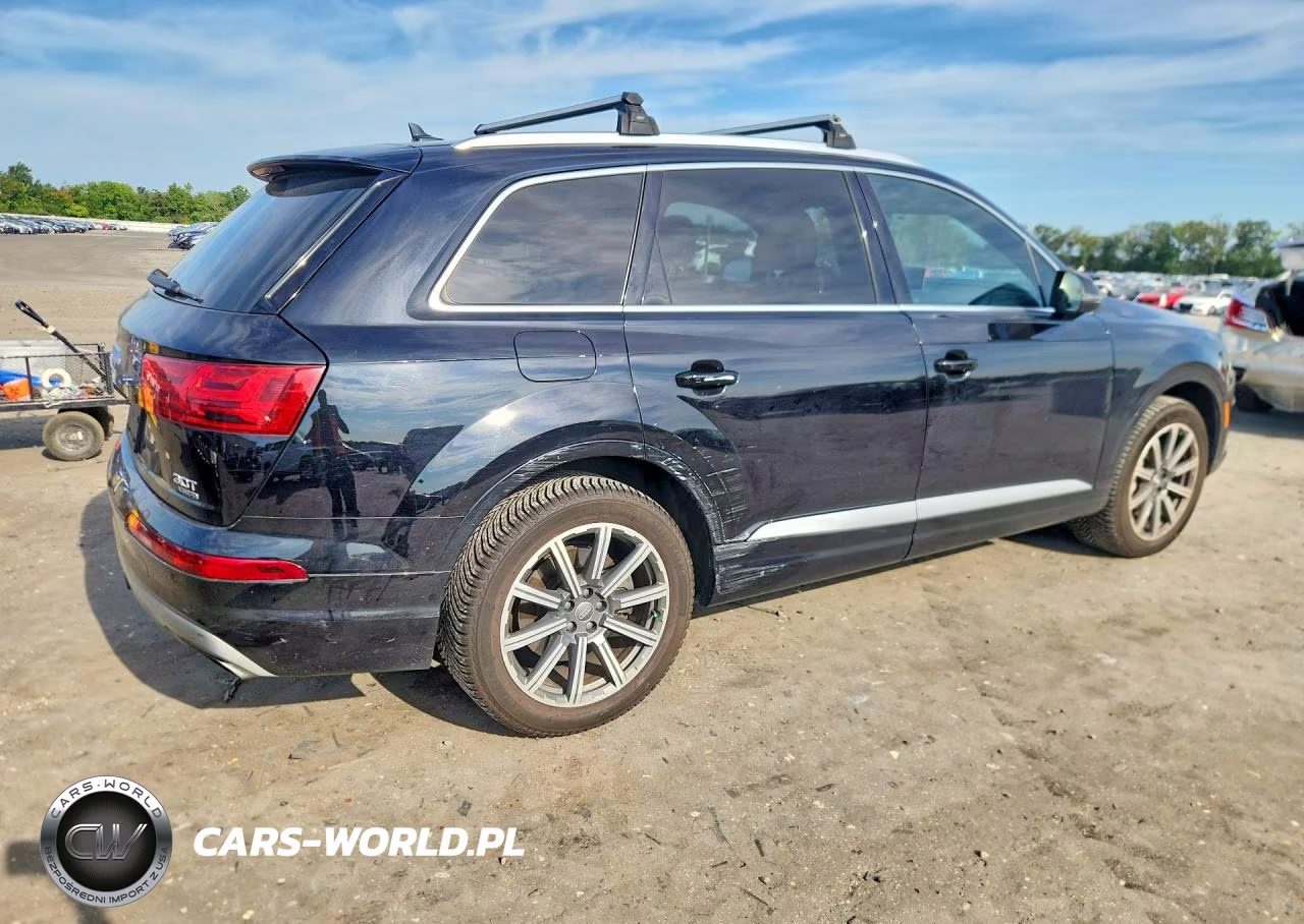 2017 Audi Q7 Premium Plus VIN:WA1LAAF71HD023872 - 3