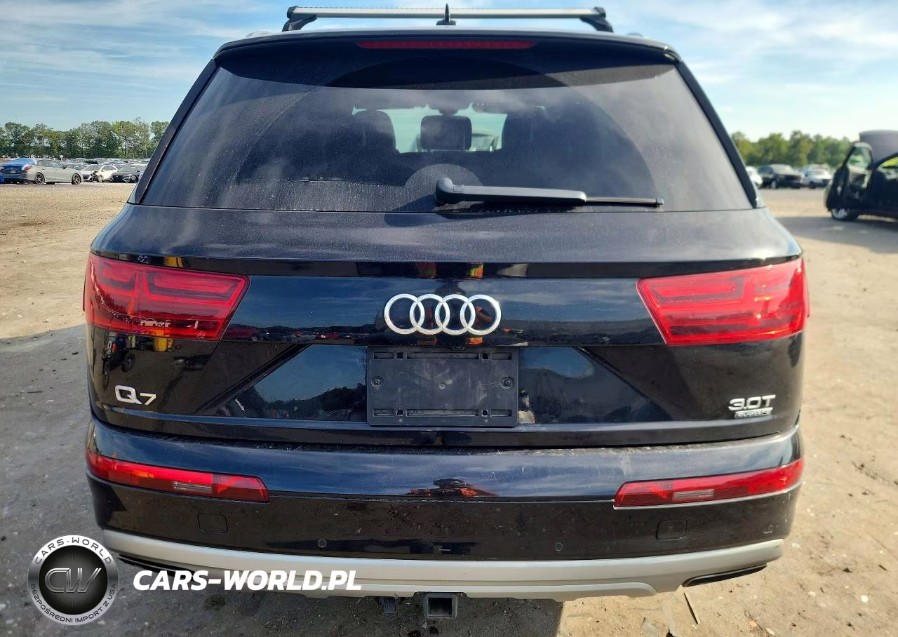2017 Audi Q7 Premium Plus VIN:WA1LAAF71HD023872 - 6