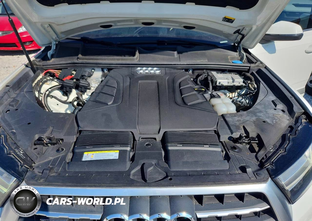 2019 Audi Q7 Premium Plus VIN:WA1LAAF71KD001622 - 12