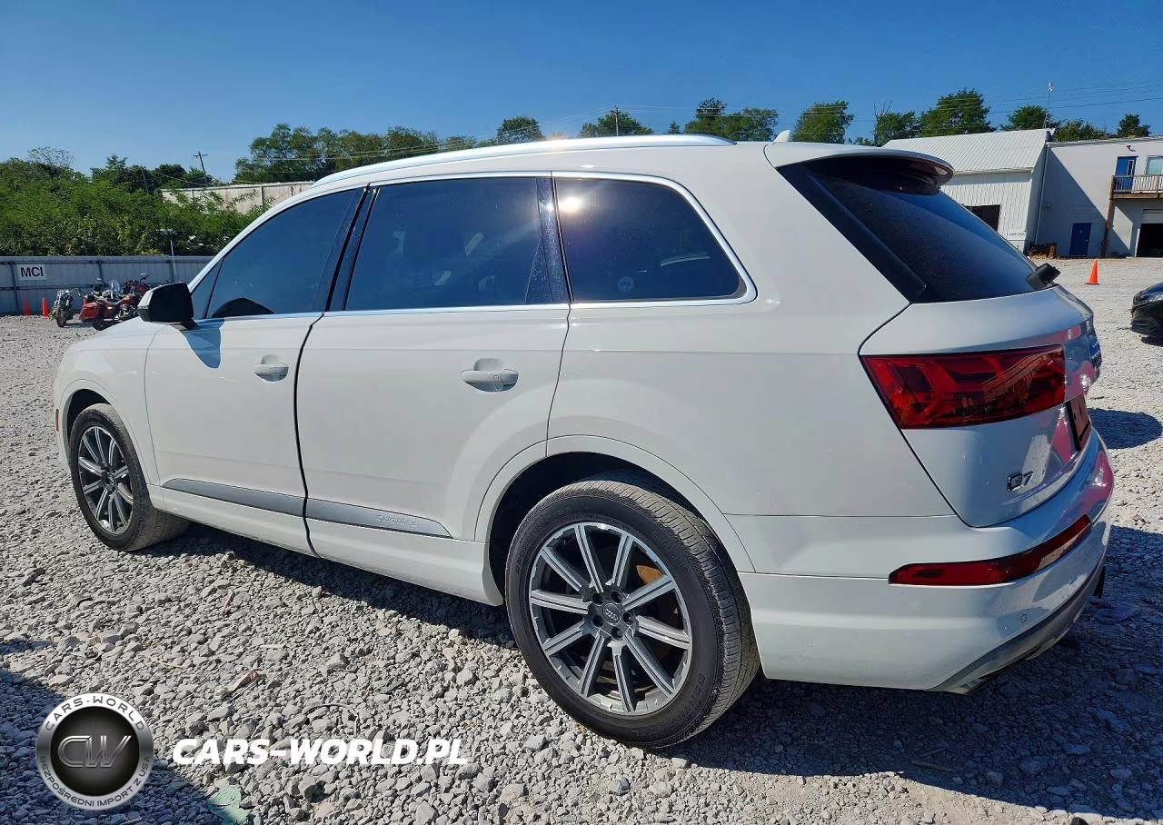 2019 Audi Q7 Premium Plus VIN:WA1LAAF71KD001622 - 2