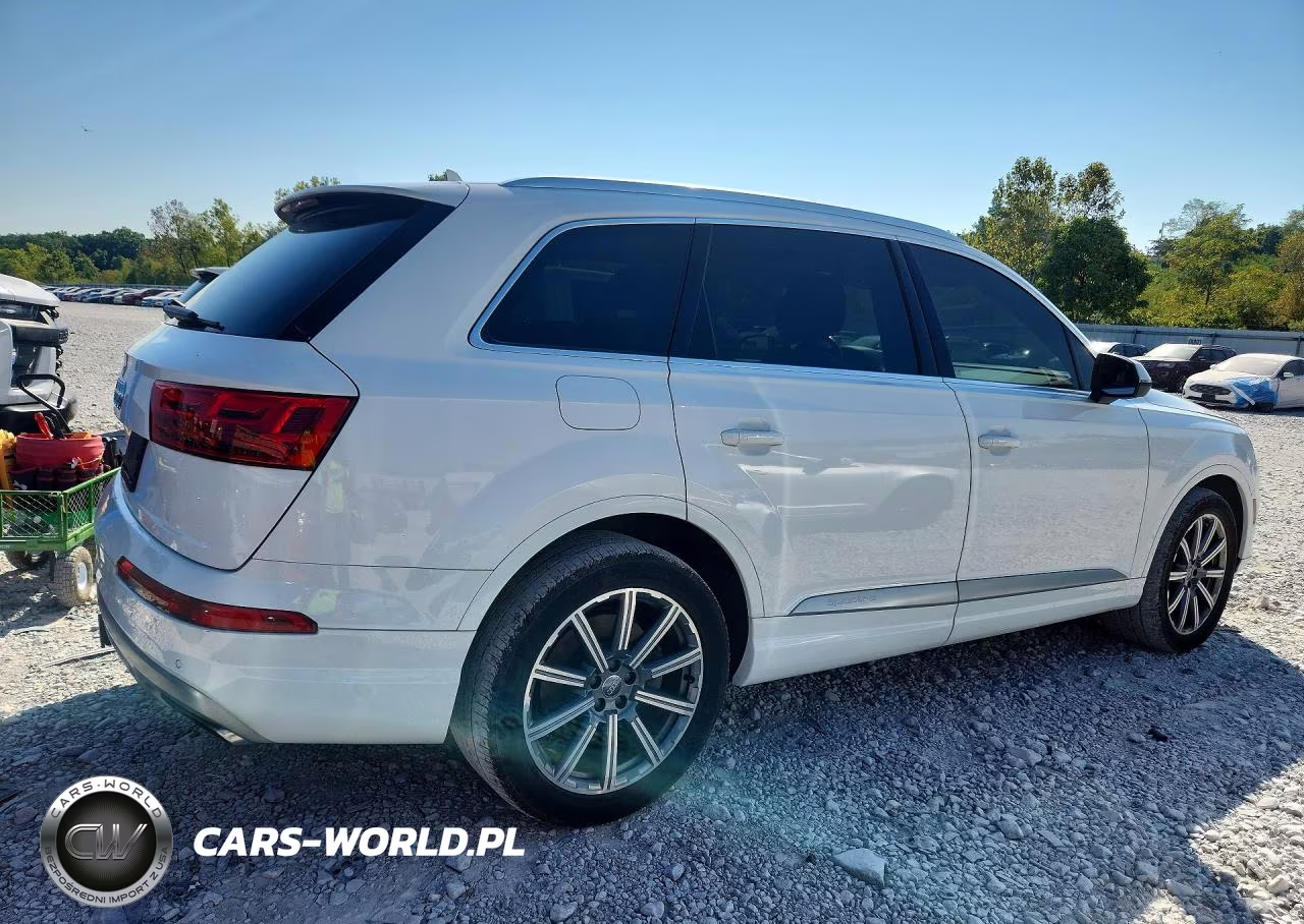 2019 Audi Q7 Premium Plus VIN:WA1LAAF71KD001622 - 3