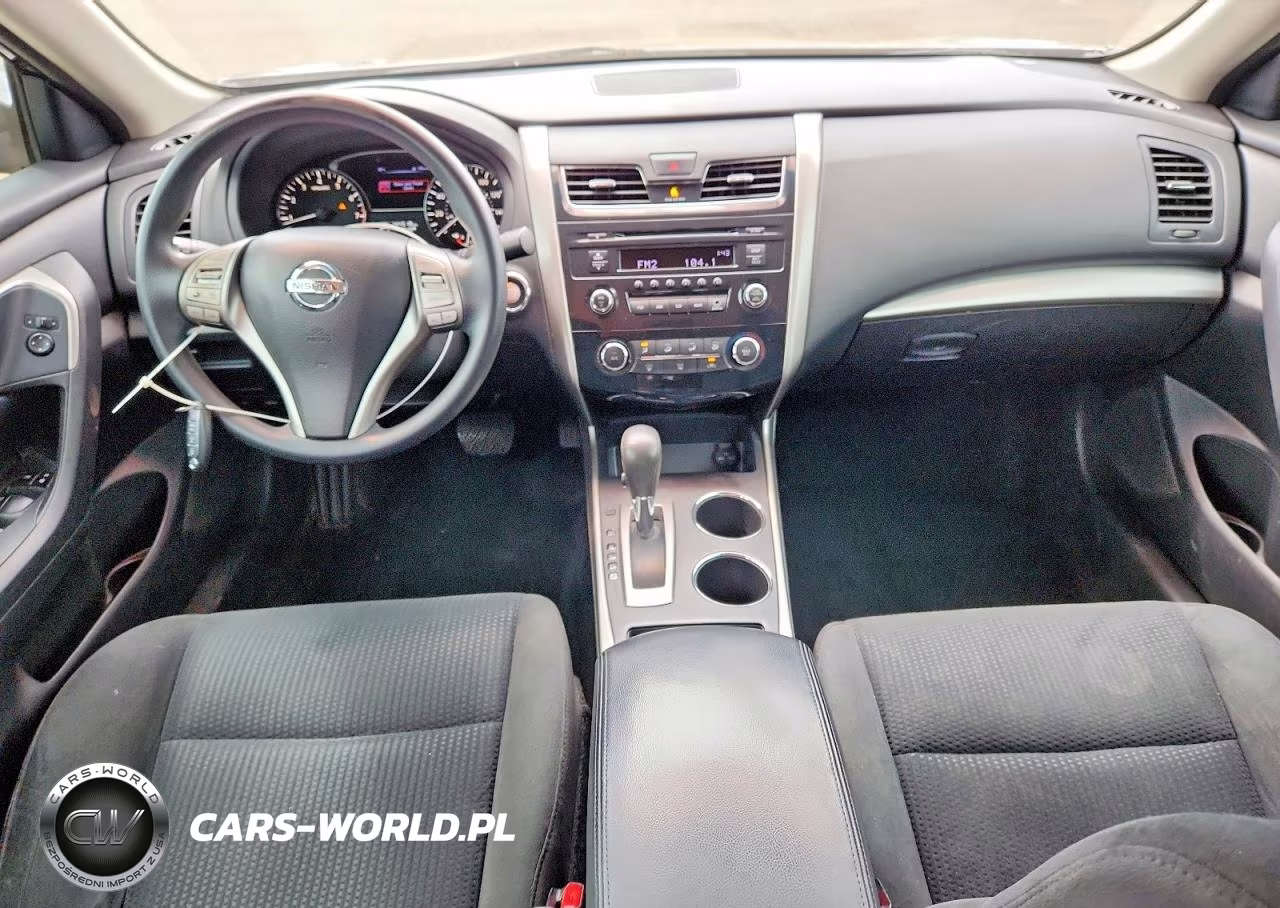 2015 Nissan Altima 2.5 S VIN:1N4AL3AP7FN385003 - 8