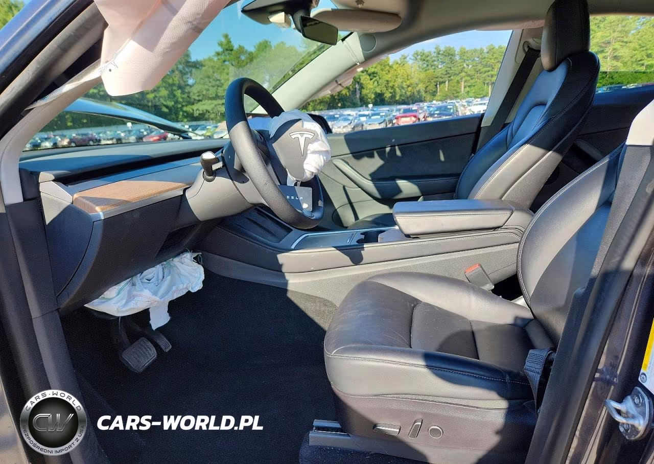 2022 Tesla Model Y VIN:7SAYGDEE0NF391706 - 7