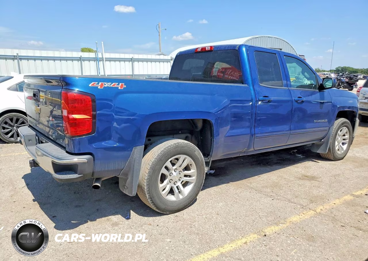 2017 Chevrolet Silverado K1500 Lt VIN:1GCVKREH3HZ250858 - 3