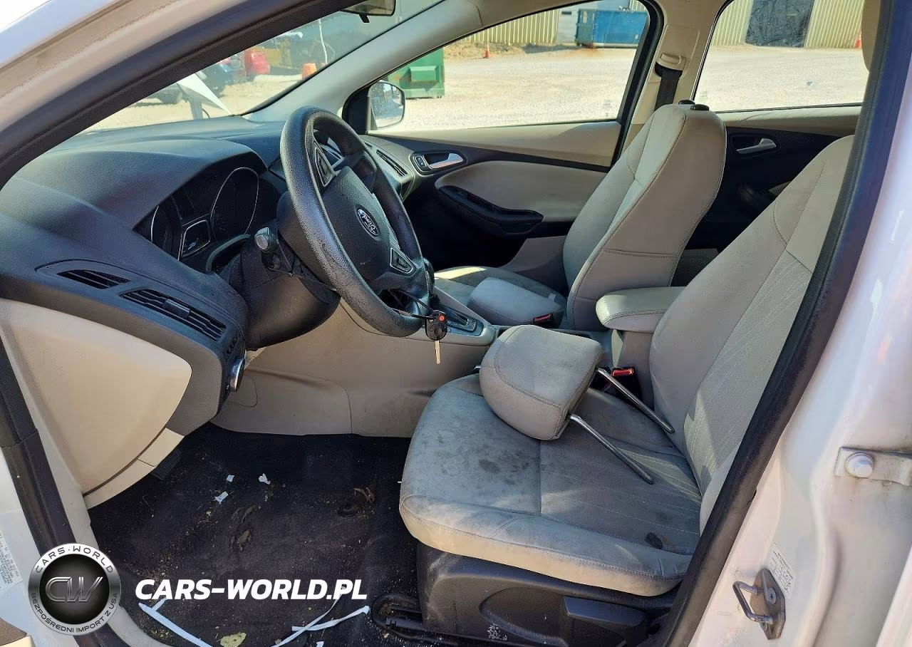 2015 Ford Focus Se VIN:1FADP3K23FL270656 - 7