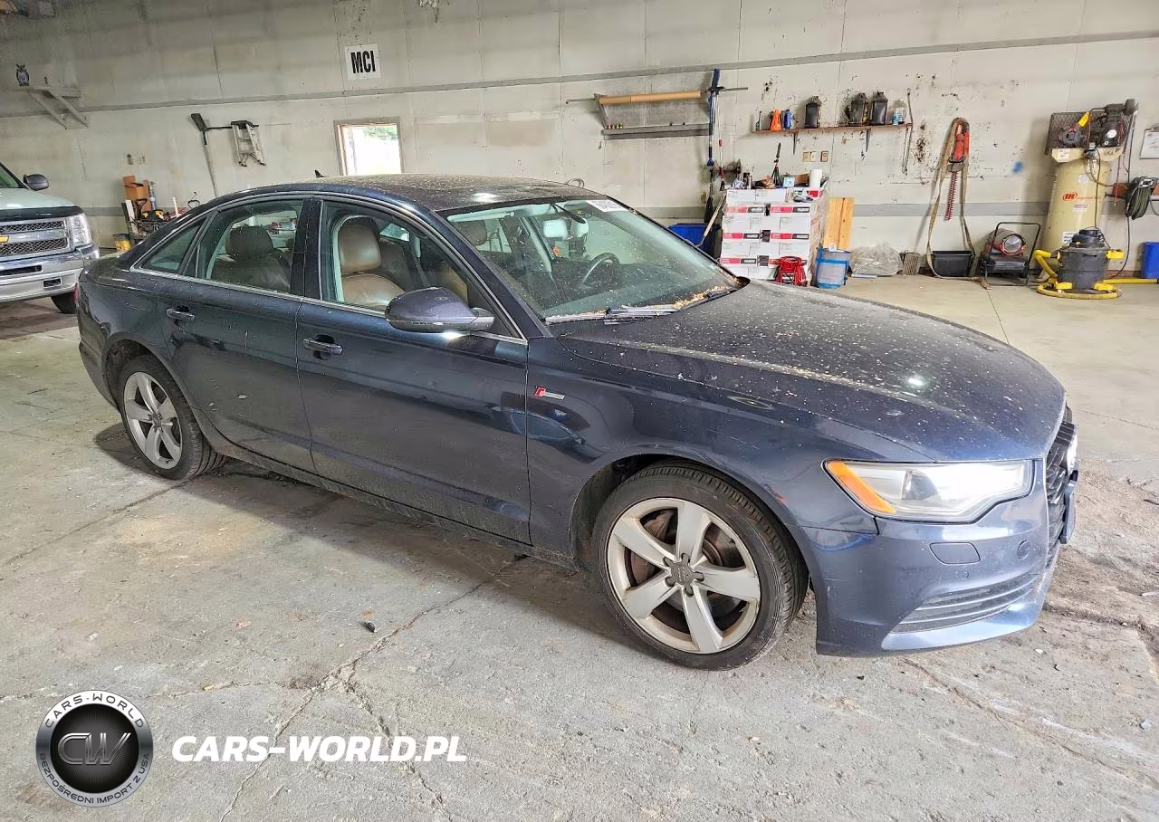 2012 Audi A6 Premium Plus VIN:WAUGGAFC1CN107208 - 4