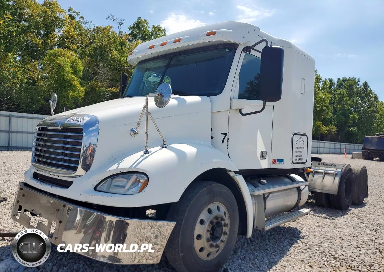 2013 Freightliner Columbia 112