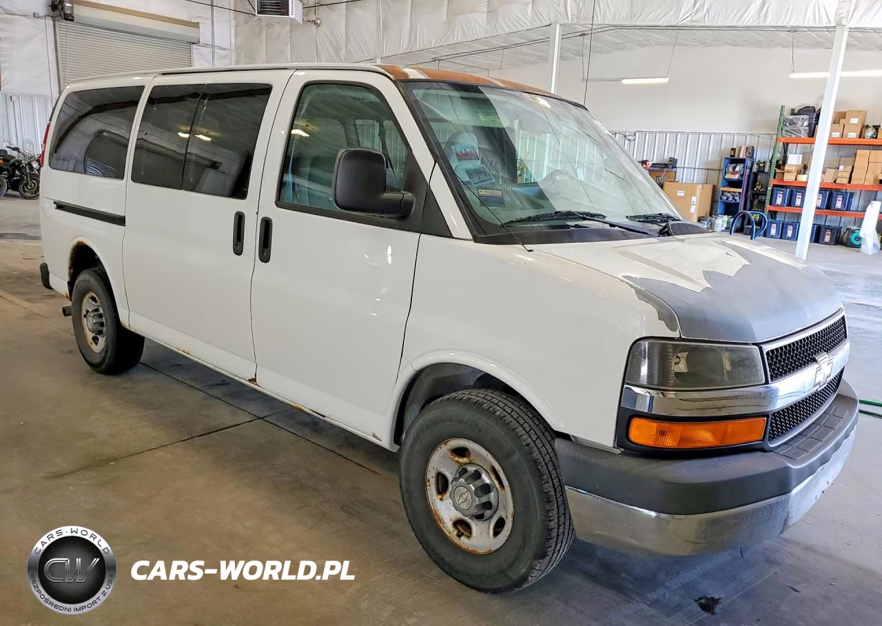 2009 Chevrolet Express G3500 VIN:1GAHG35K591179727 - 4