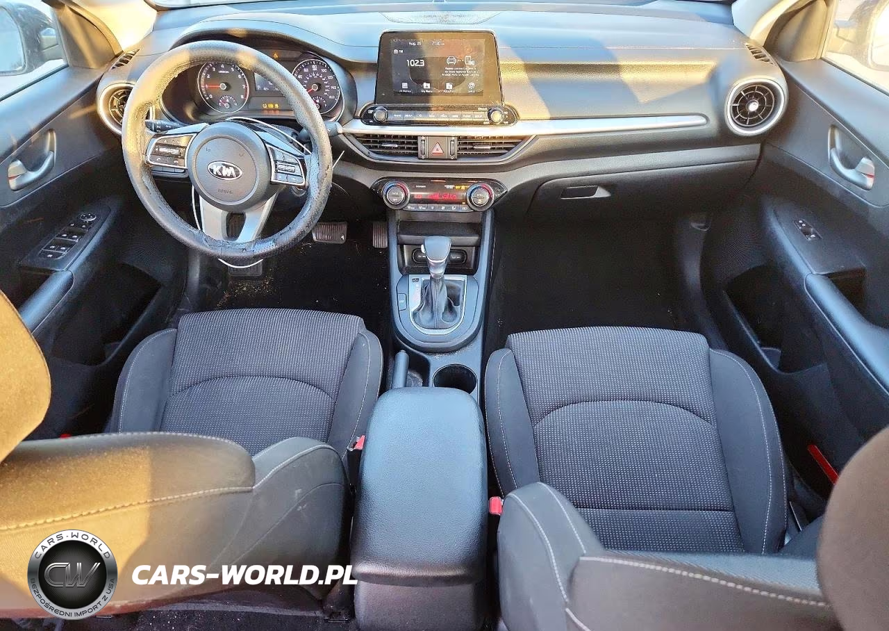 2019 Kia Forte Lxs VIN:3KPF24AD2KE085611 - 8