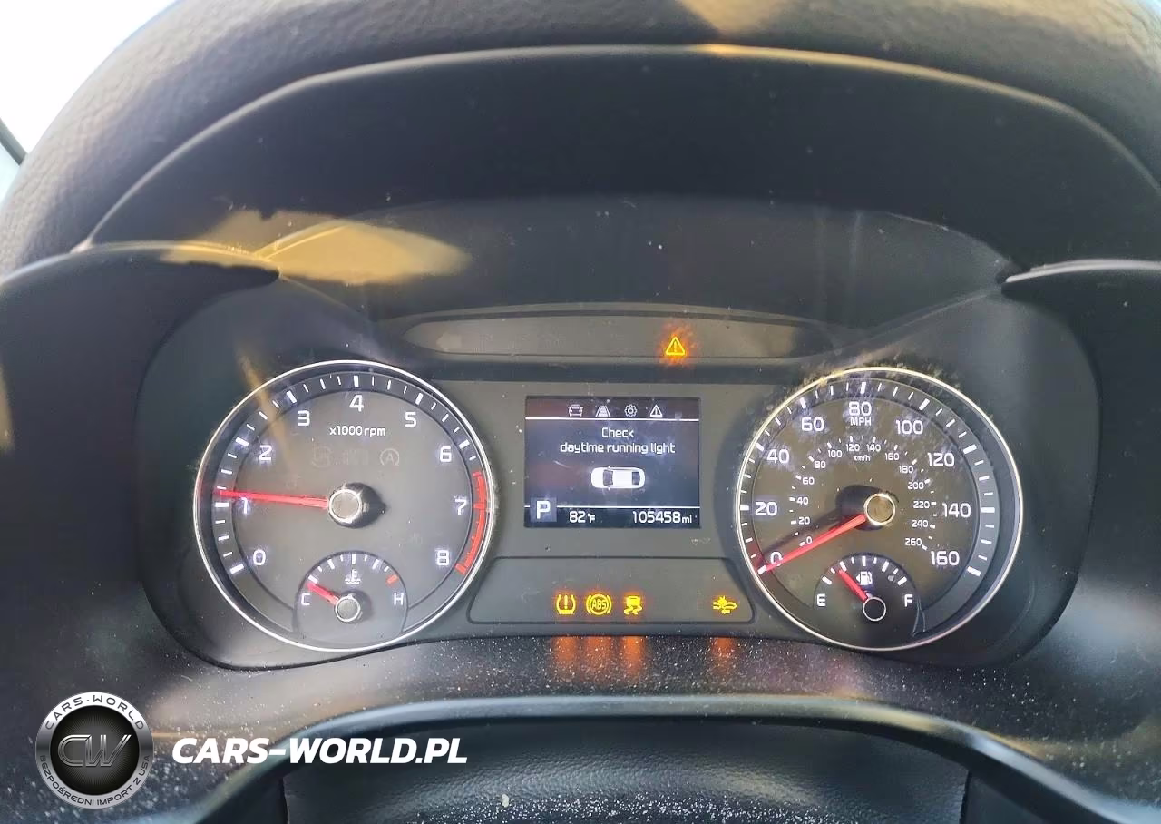 2019 Kia Forte Lxs VIN:3KPF24AD2KE085611 - 9