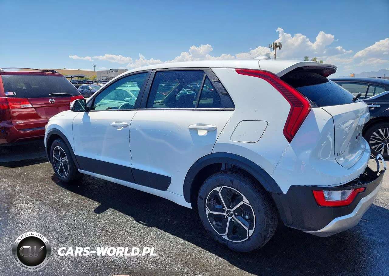 2026 Kia Niro Lx VIN:KNDCP3LE6T5340942 - 2