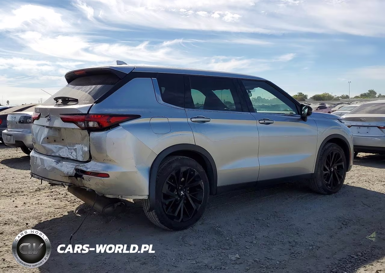 2022 Mitsubishi Outlander Se VIN:JA4J4UA80NZ071183 - 3