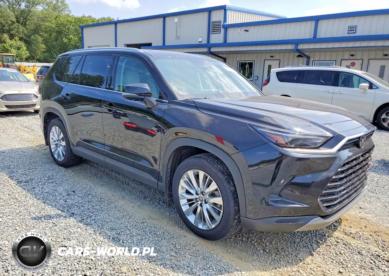 2024 Toyota Grand Highlander Platinum VIN:5TDAAAB53RS045069 - 4