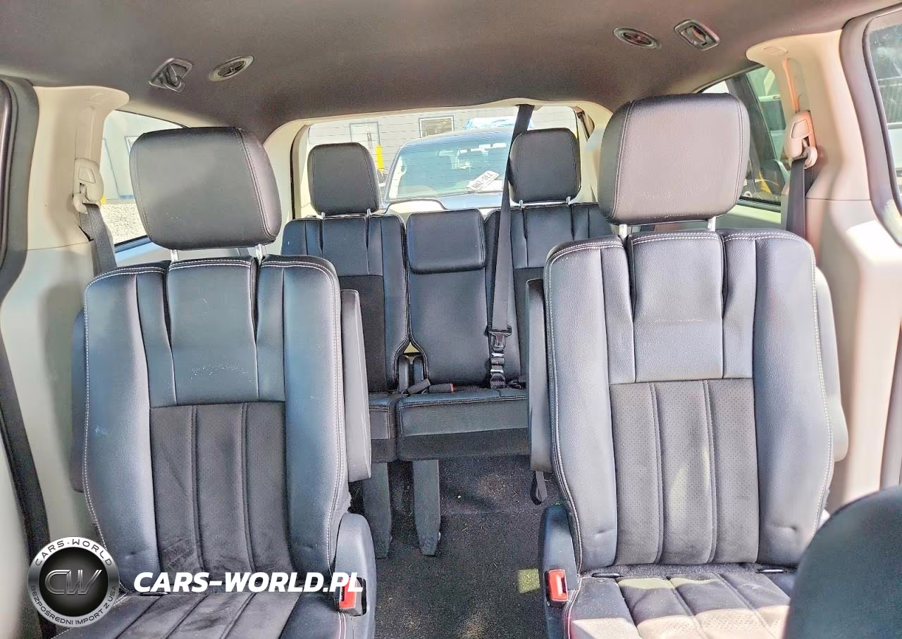 2019 Dodge Grand Caravan Sxt VIN:2C4RDGCG4KR798119 - 10