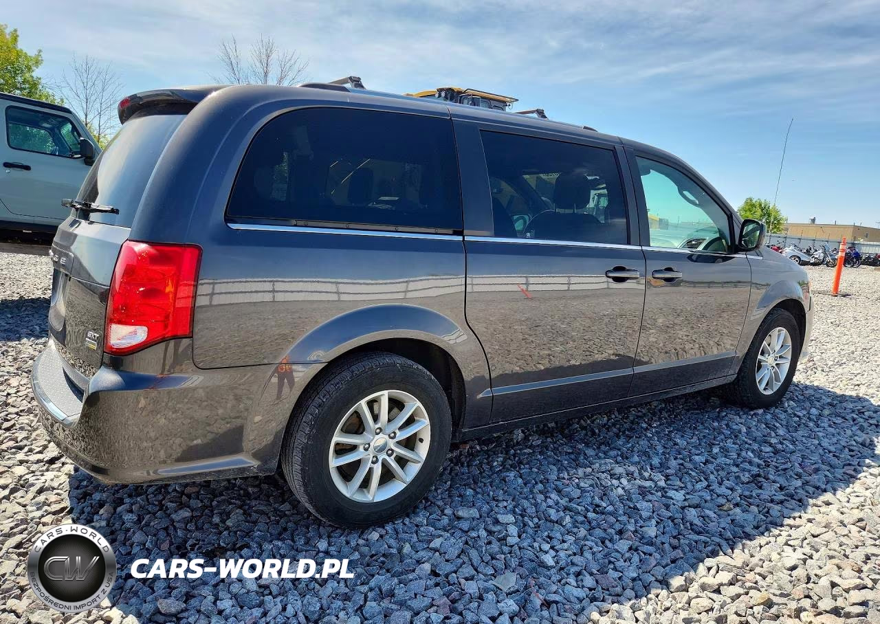 2019 Dodge Grand Caravan Sxt VIN:2C4RDGCG4KR798119 - 3