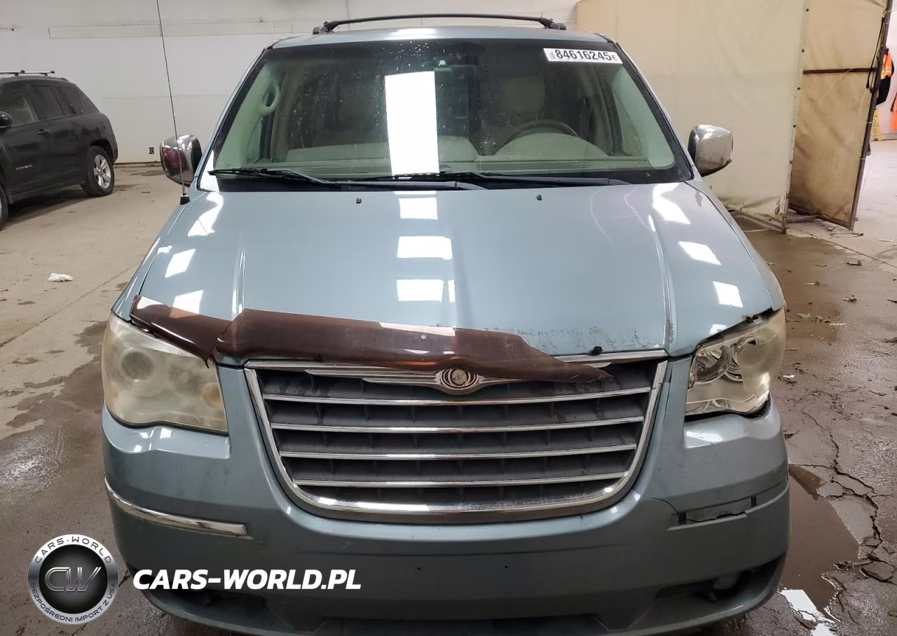 2009 Chrysler Town & Country Limited VIN:2A8HR64X69R614047 - 5