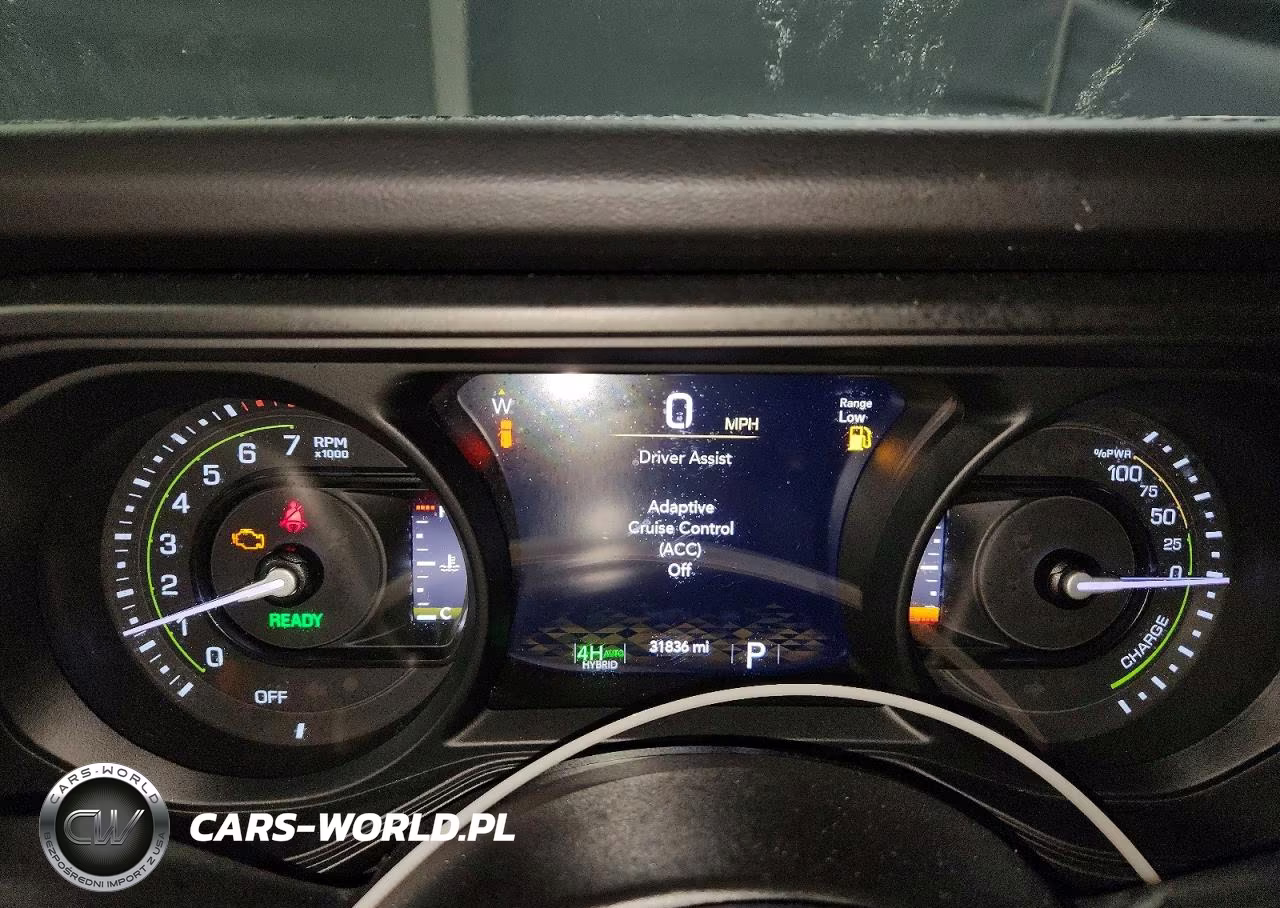 2024 Jeep Wrangler Sahara 4Xe VIN:1C4RJXP63RW270812 - 9